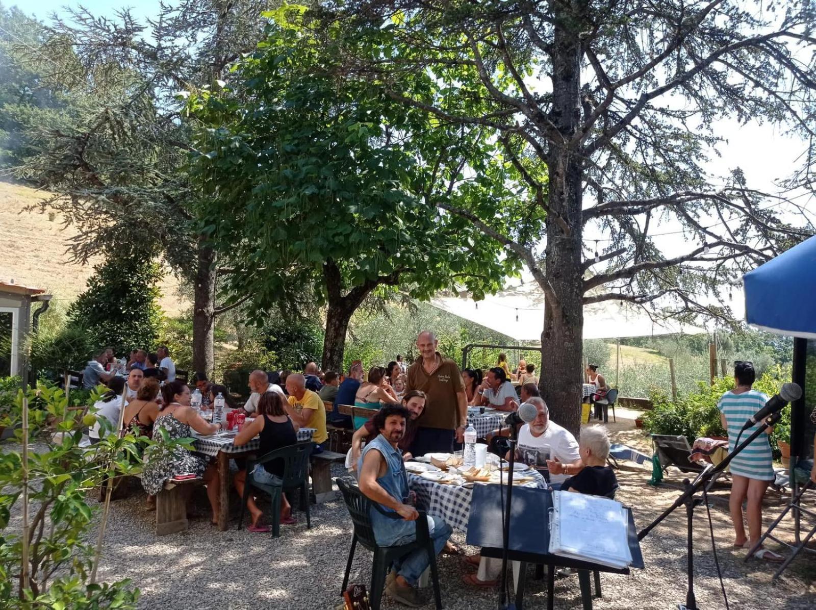 Ala Di Maniero In Agriturismo Valdrago In Toscana, Nel Verde Mugello Sulle Colline Di Firenze Guest House Borgo San Lorenzo Bagian luar foto