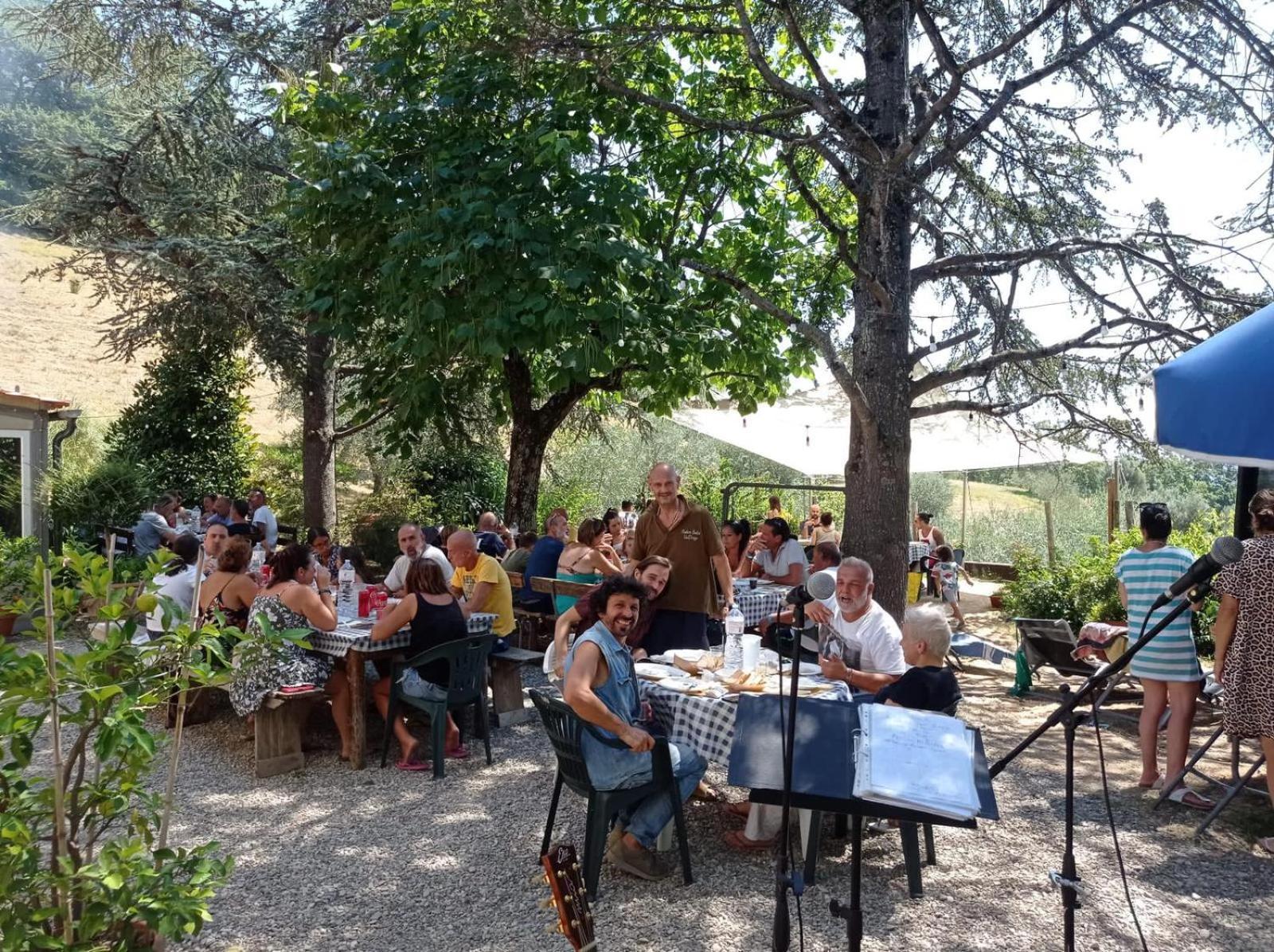 Ala Di Maniero In Agriturismo Valdrago In Toscana, Nel Verde Mugello Sulle Colline Di Firenze Guest House Borgo San Lorenzo Bagian luar foto